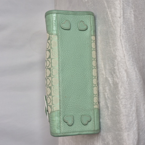 Brighton Green Shoulder Bag 💚 - Picture 9 of 17